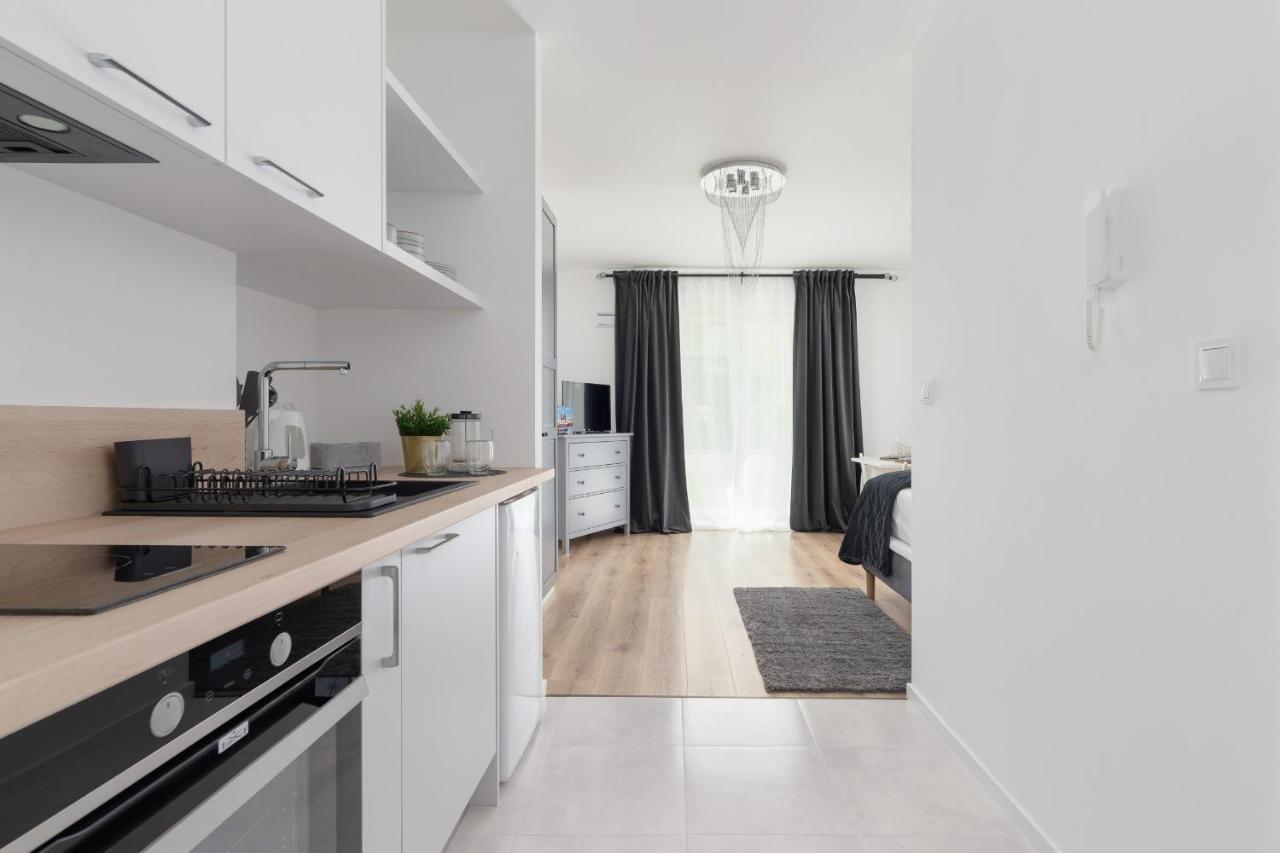 Elegant Pet-Friendly Studio In Krakow By Noclegi Renters Exterior foto